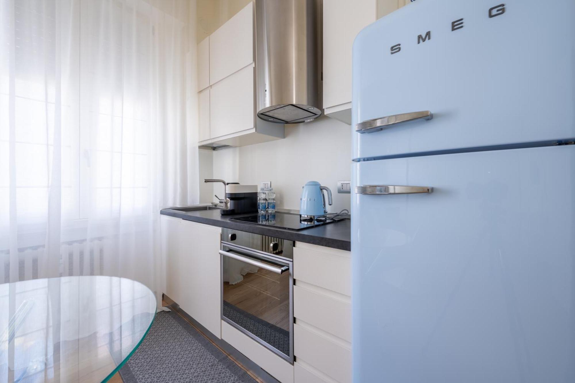 Life Is Beautiful Porta Romana Apartment Milan Exterior photo